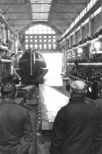 Des ouvriers assistent au lancement du SNLE Le Redoutable Le 29 mars 1967 © Naval Group