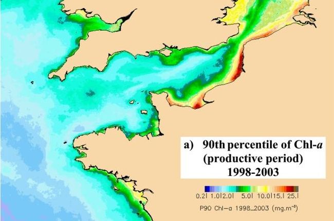 Observation satellitaire de la présence des micro-algues (à partir de la teneur en chlorophylle) entre 1998 et 2003 (sur la phase la plus productive - début mars à fin octobre) © Ifremer