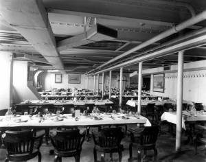 La salle à manger de 3e classe à bord de l'Olympic © Collection « Titanic The Ship Magnificent »